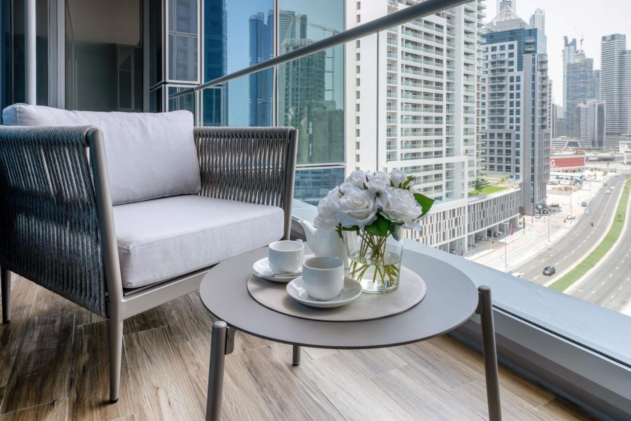 Lusso Hometels J One Business Bay Dubaj Kültér fotó